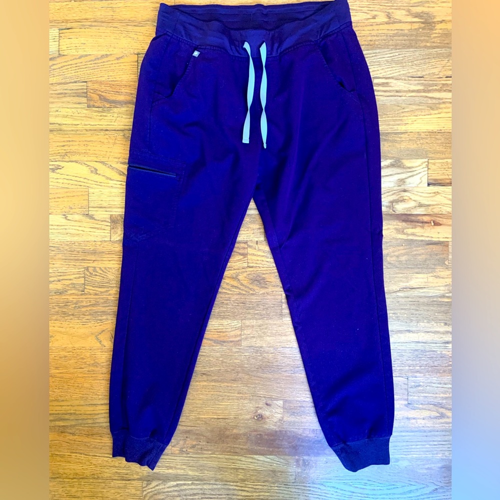 Figs M Zamora purple jam jogger scrub pants